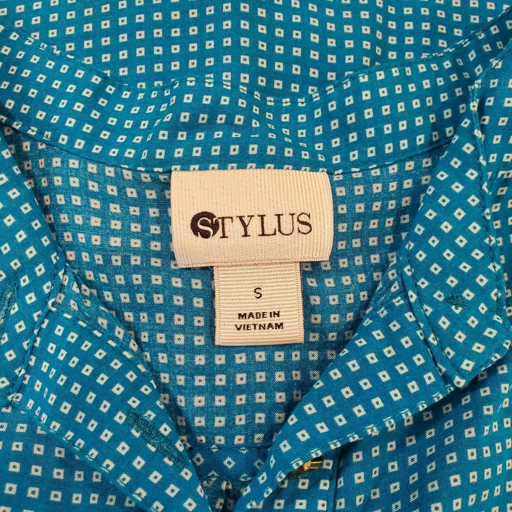 Stylus Blouse Women Size Small Blue White Polka Dot Pearl Button Long Sleeve Top - Picture 7 of 9